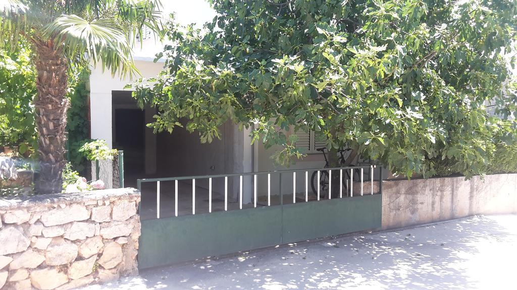 Apartment Damira Βόντιτσε Εξωτερικό φωτογραφία