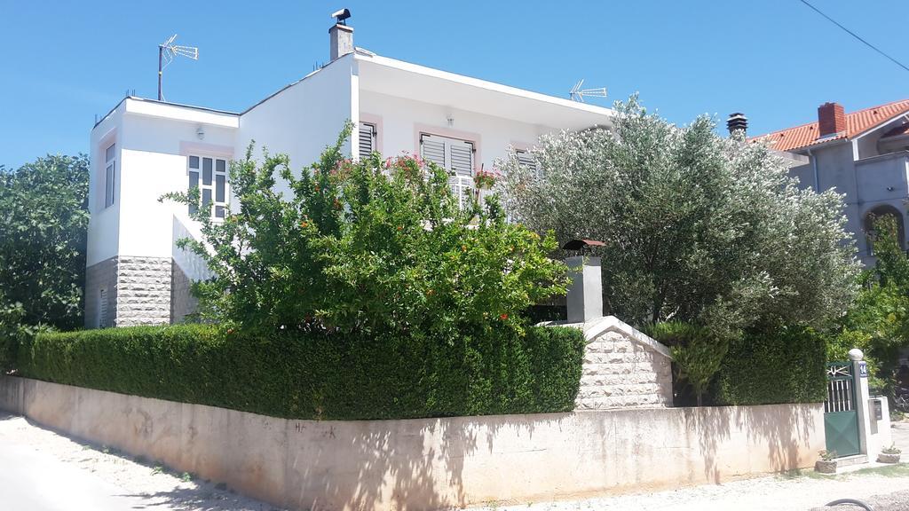Apartment Damira Βόντιτσε Εξωτερικό φωτογραφία